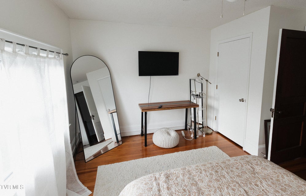 Photo #30: 340 Carter Street