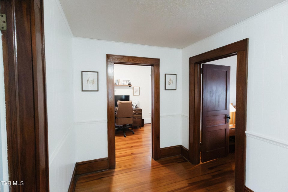 Photo #35: 340 Carter Street