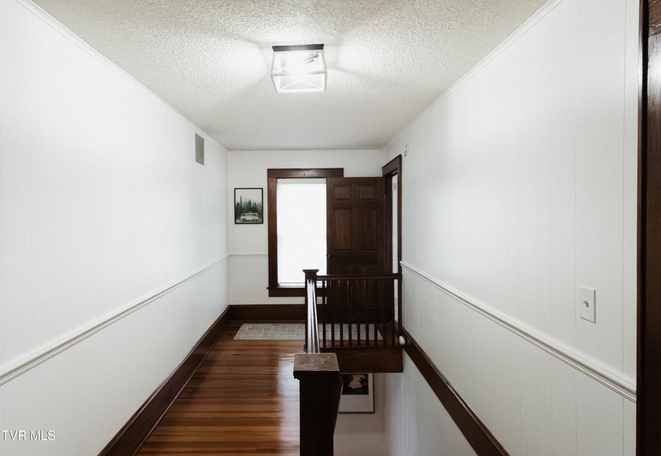 Photo #26: 340 Carter Street