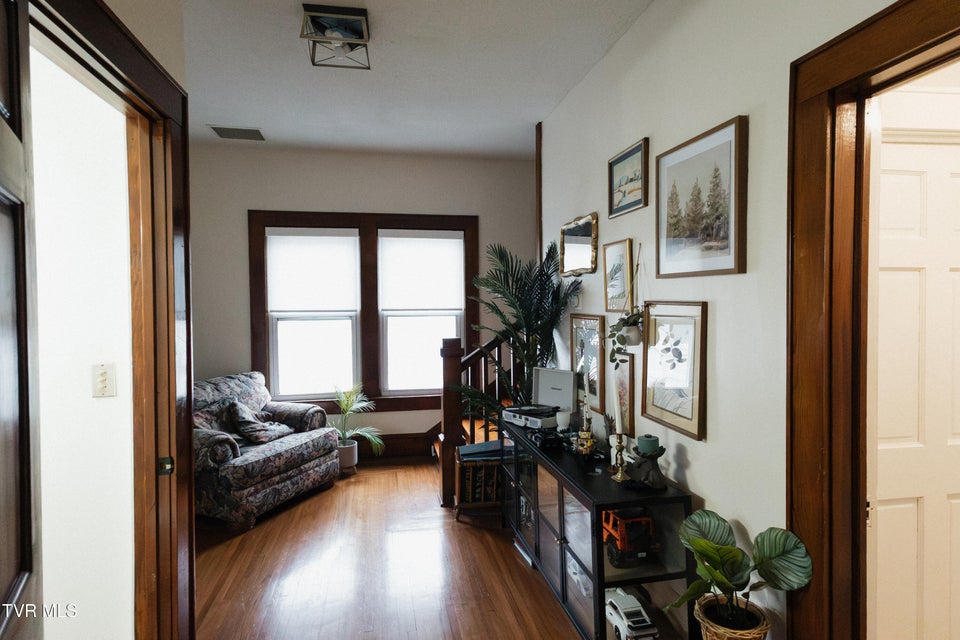 Photo #8: 340 Carter Street