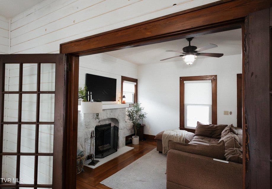 Photo #7: 340 Carter Street