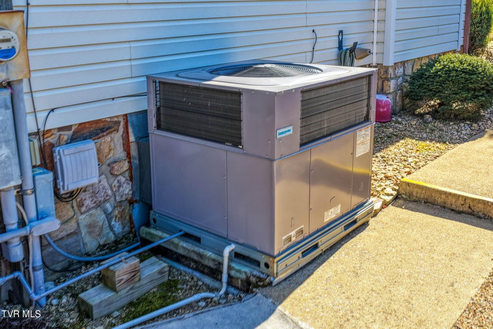 Photo #13: 102 Thorps Chapel Road