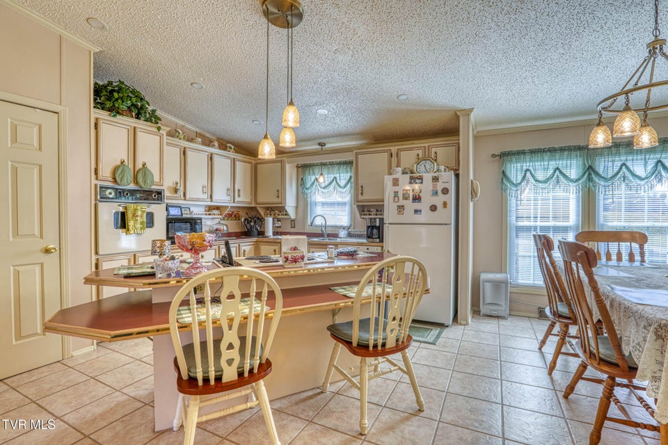 Photo #40: 102 Thorps Chapel Road