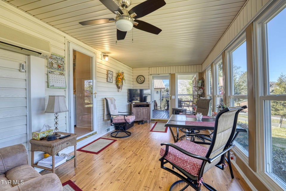 Photo #55: 102 Thorps Chapel Road