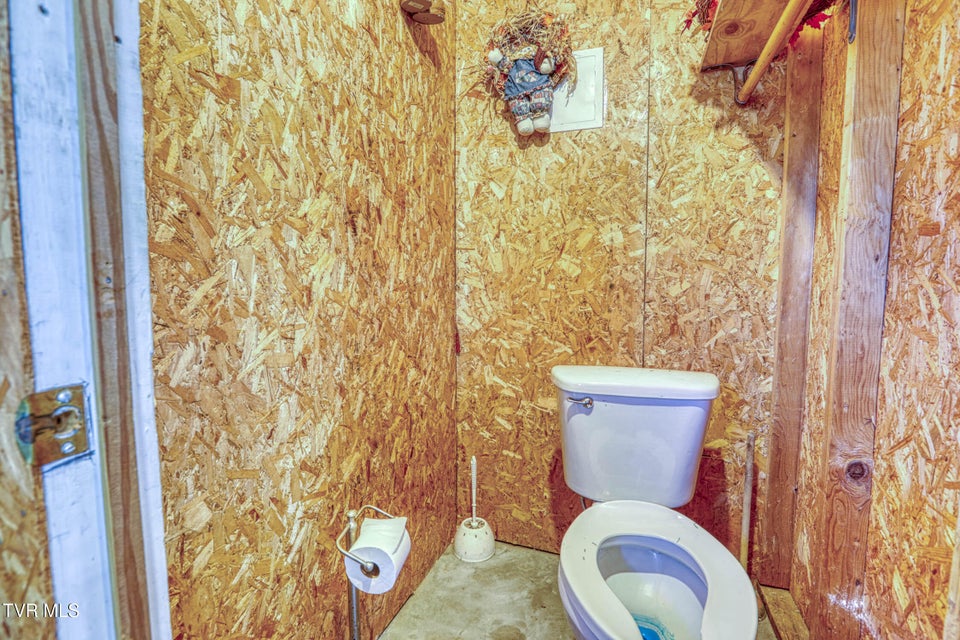 Photo #61: 102 Thorps Chapel Road