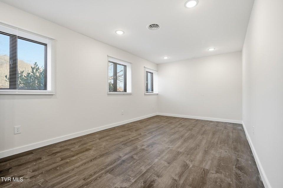 Photo #27: 1073 Old Jonesboro Road