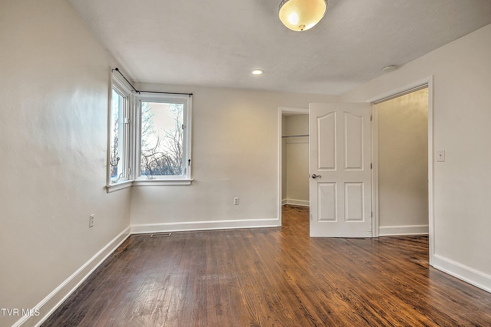 Photo #15: 4212 Skyland Lane