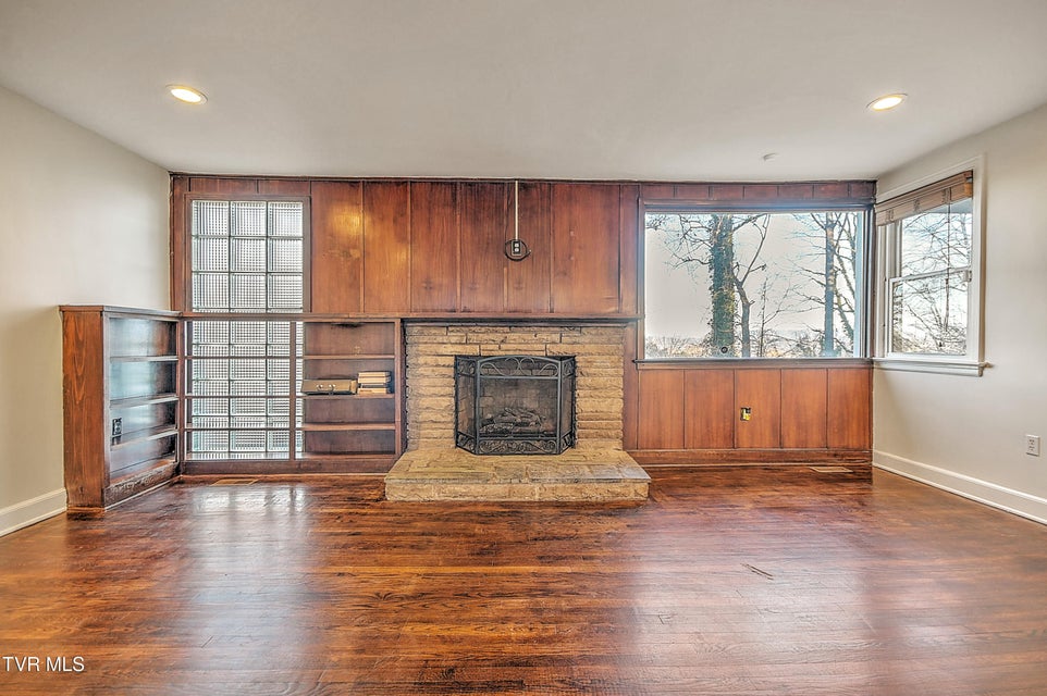 Photo #19: 4212 Skyland Lane