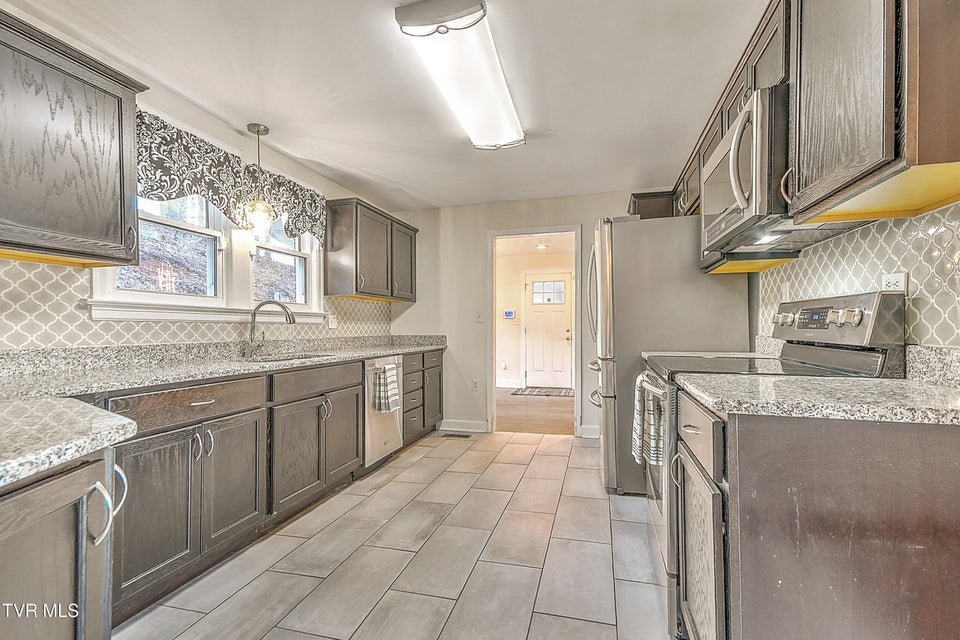 Photo #27: 4212 Skyland Lane