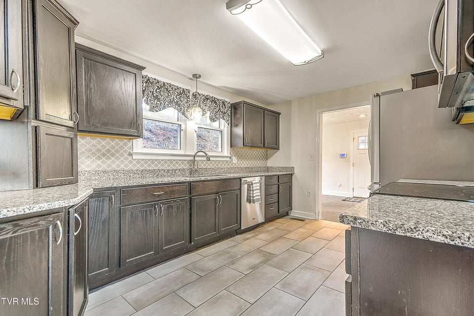 Photo #28: 4212 Skyland Lane