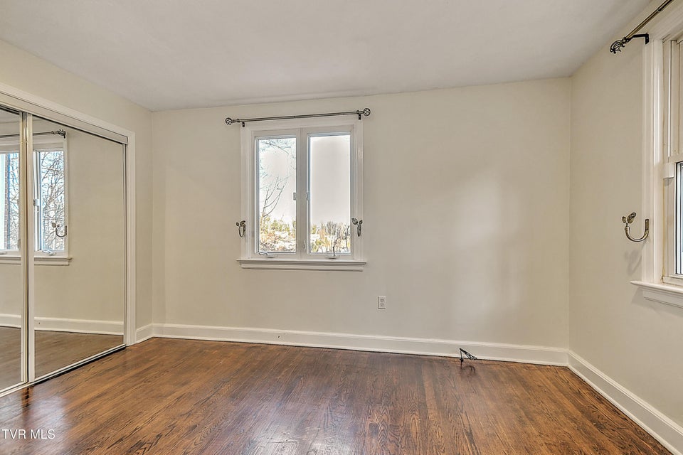 Photo #39: 4212 Skyland Lane