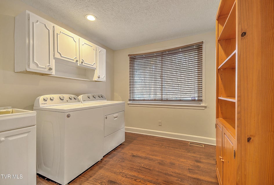 Photo #40: 4212 Skyland Lane