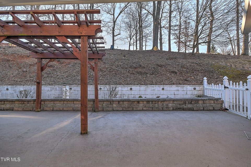 Photo #60: 4212 Skyland Lane