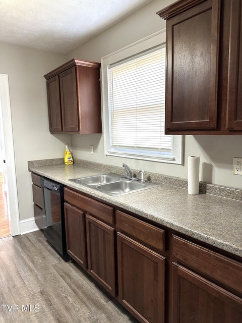 Photo #16: 102 Woodland Drive