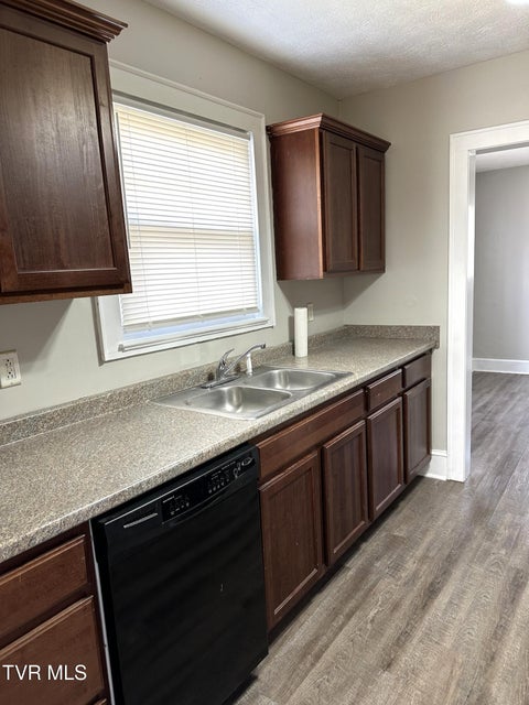 Photo #17: 102 Woodland Drive