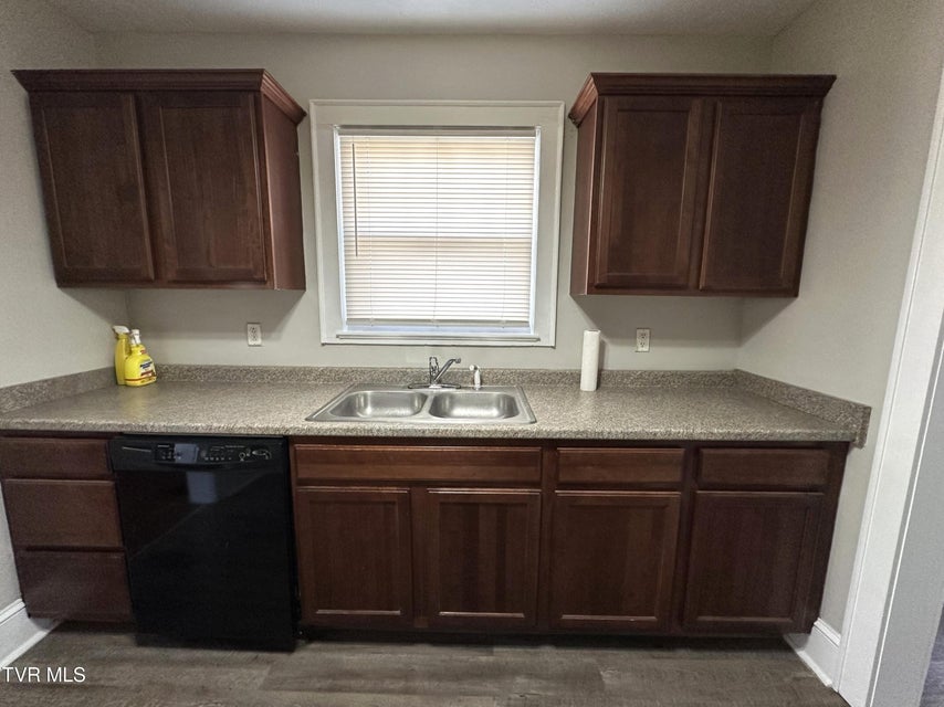 Photo #19: 102 Woodland Drive