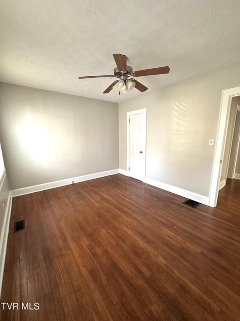 Photo #33: 102 Woodland Drive