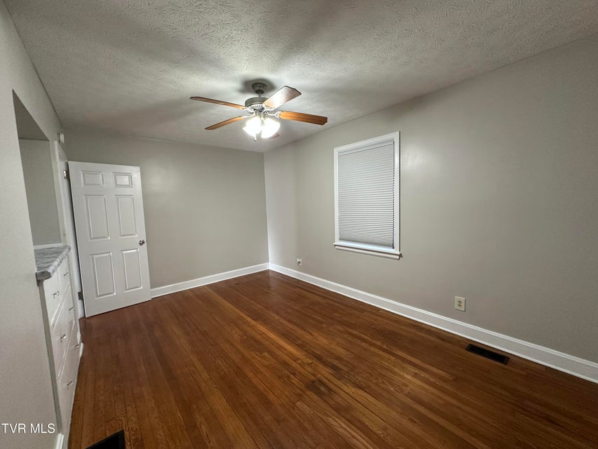 Photo #37: 102 Woodland Drive