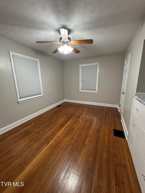 Photo #38: 102 Woodland Drive