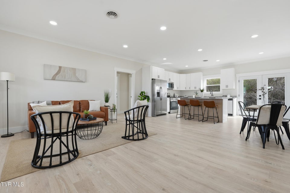 Photo #21: 403 Lynnwood Drive