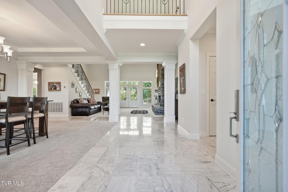 Photo #4: 534 Buckingham Road