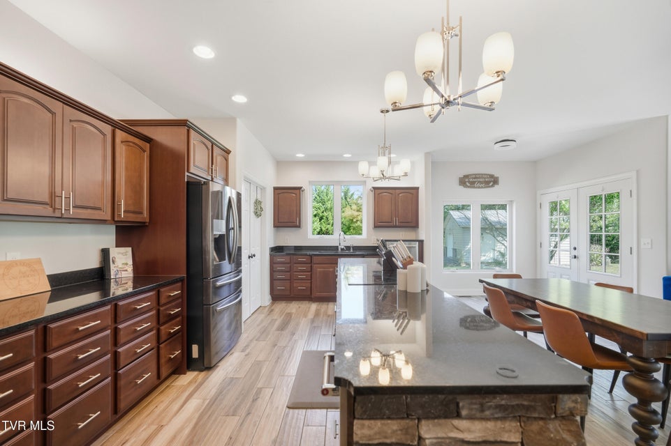 Photo #15: 534 Buckingham Road