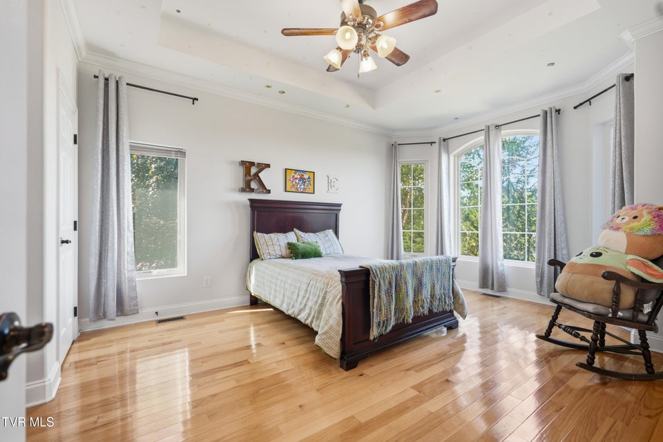 Photo #33: 534 Buckingham Road