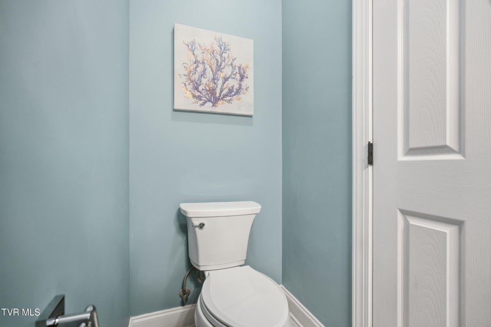 Photo #38: 534 Buckingham Road