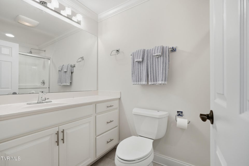 Photo #53: 534 Buckingham Road