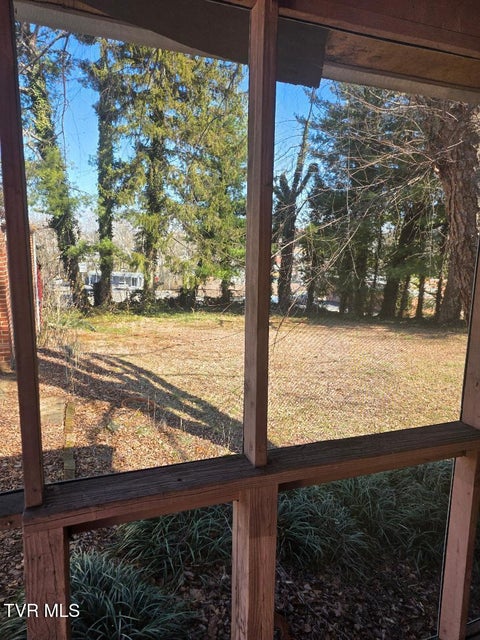 Photo #20: 605 Haynes Street