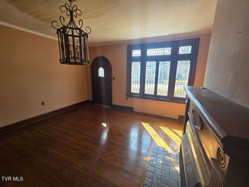 Photo #12: 605 Haynes Street