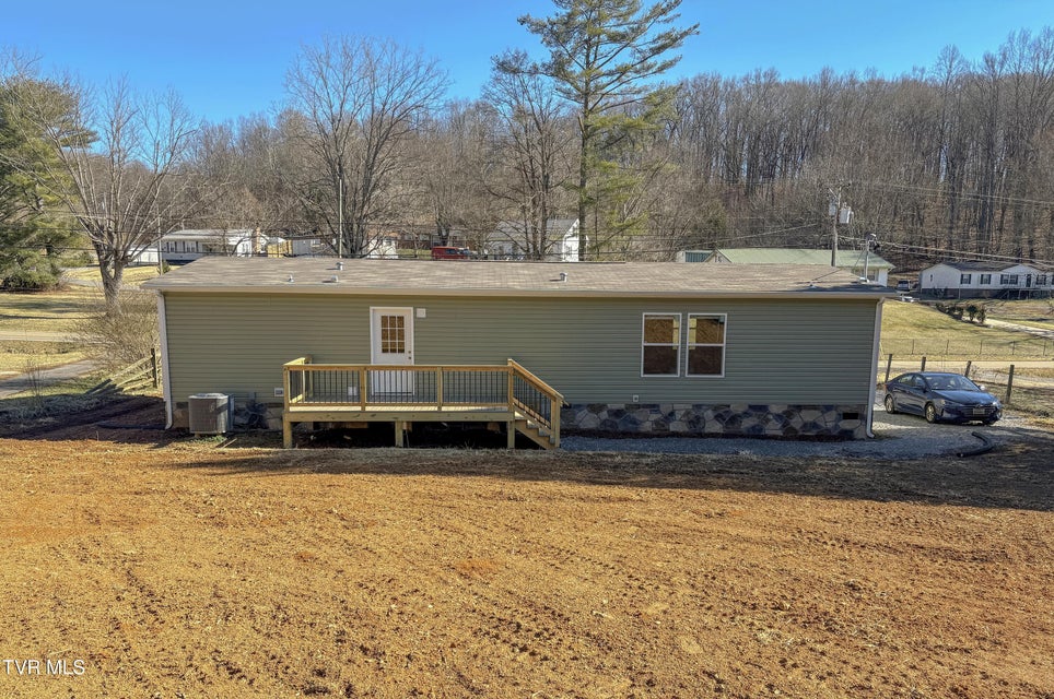 Photo #2: 5725 Kingsport Highway