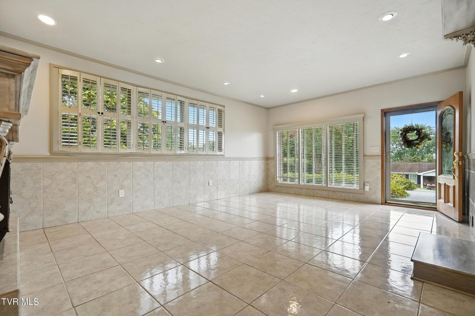 Photo #8: 250 Pace Drive