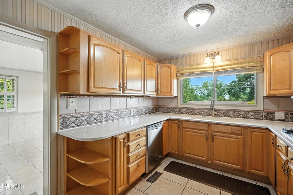 Photo #12: 250 Pace Drive