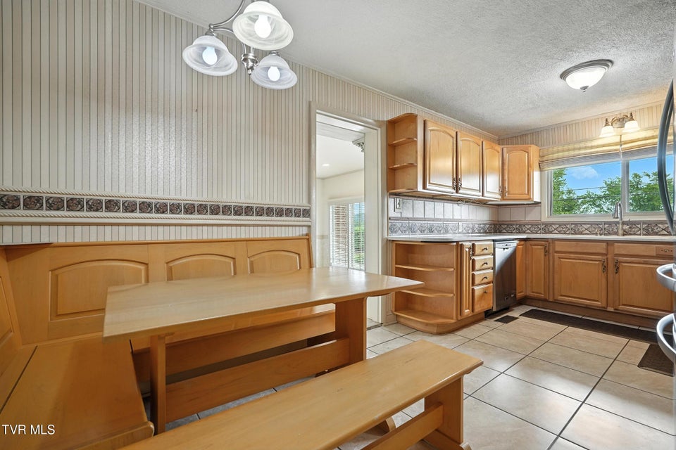 Photo #14: 250 Pace Drive