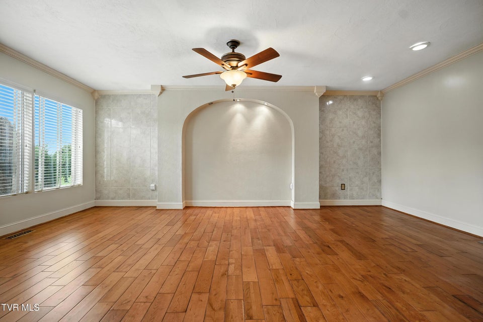 Photo #23: 250 Pace Drive