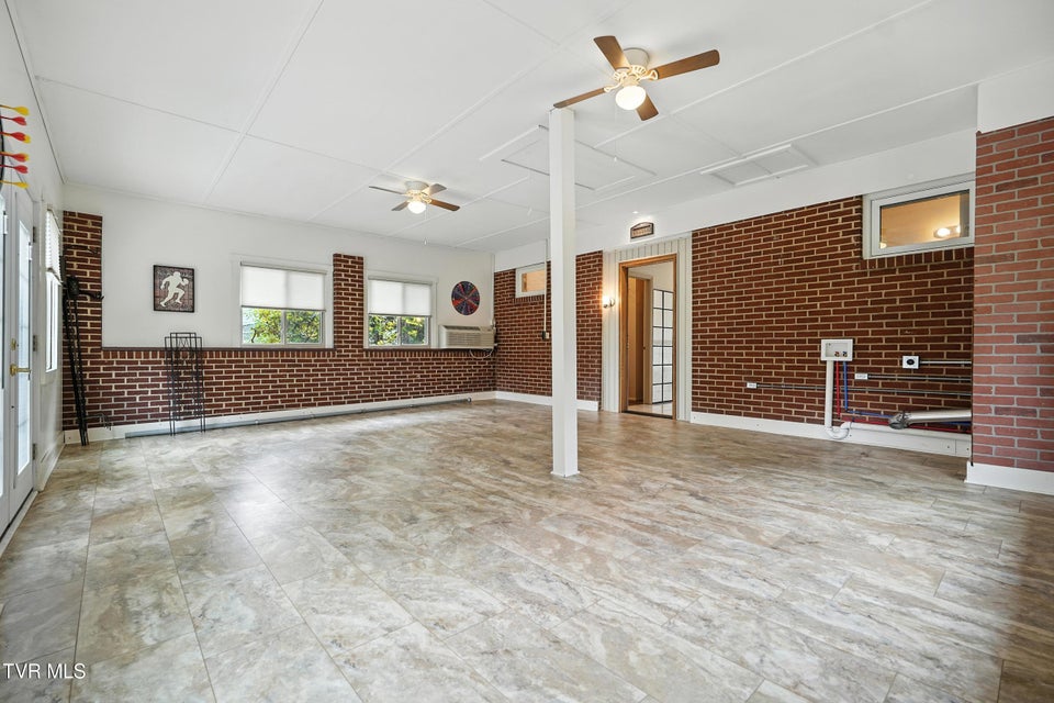 Photo #34: 250 Pace Drive