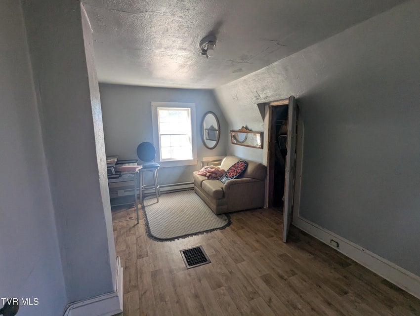 Photo #16: 1717 Lafayette Street