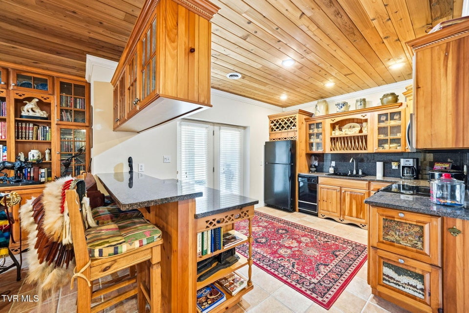 Photo #37: 134 Sycamore Drive