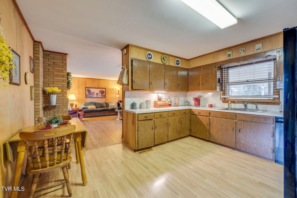 Photo #8: 1602 Fairway Drive Drive