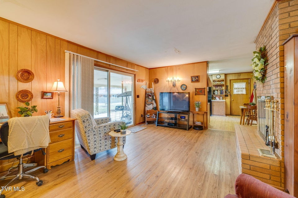 Photo #12: 1602 Fairway Drive Drive