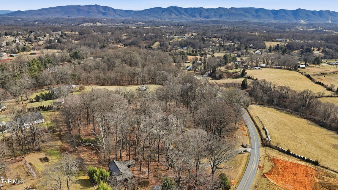 Photo #57: 134 Sycamore Drive