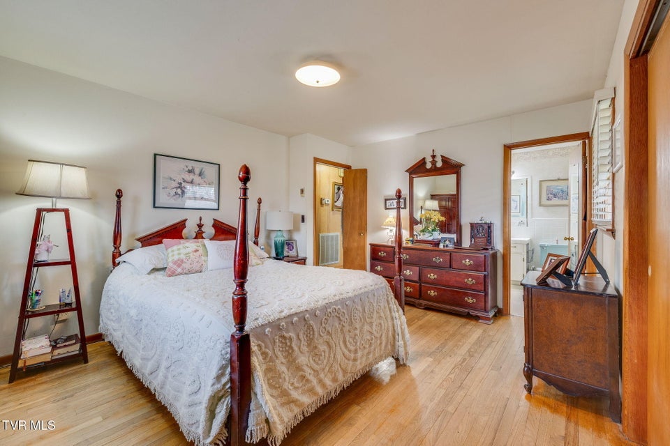 Photo #20: 1602 Fairway Drive Drive