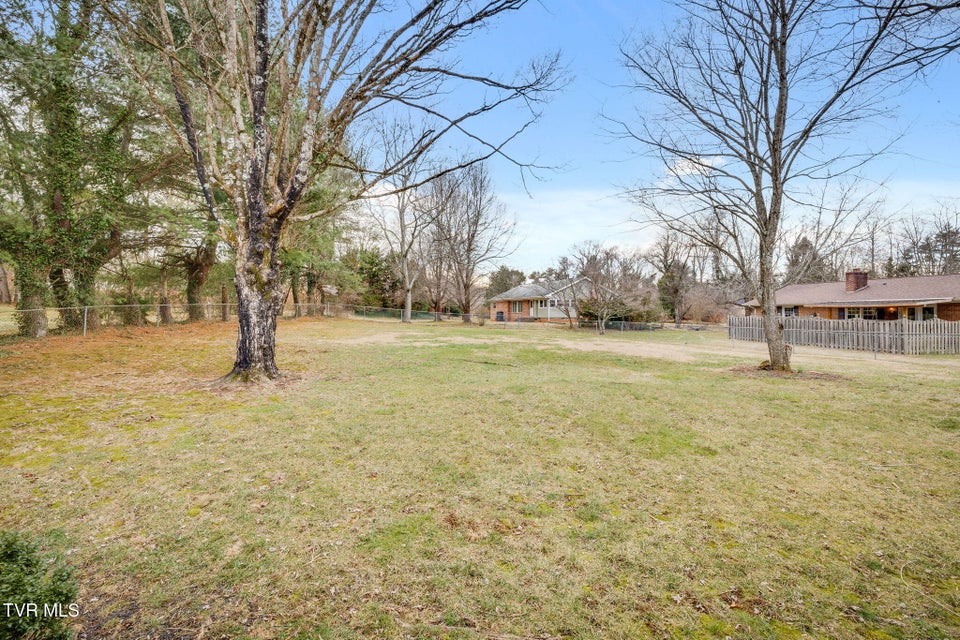 Photo #25: 1602 Fairway Drive Drive