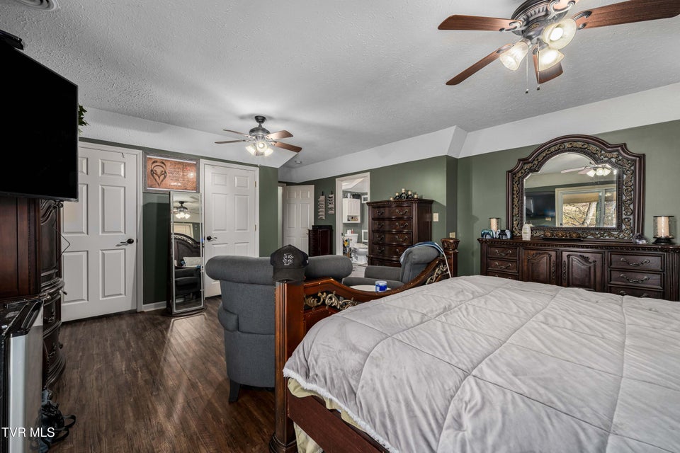 Photo #54: 127 Markwood Circle