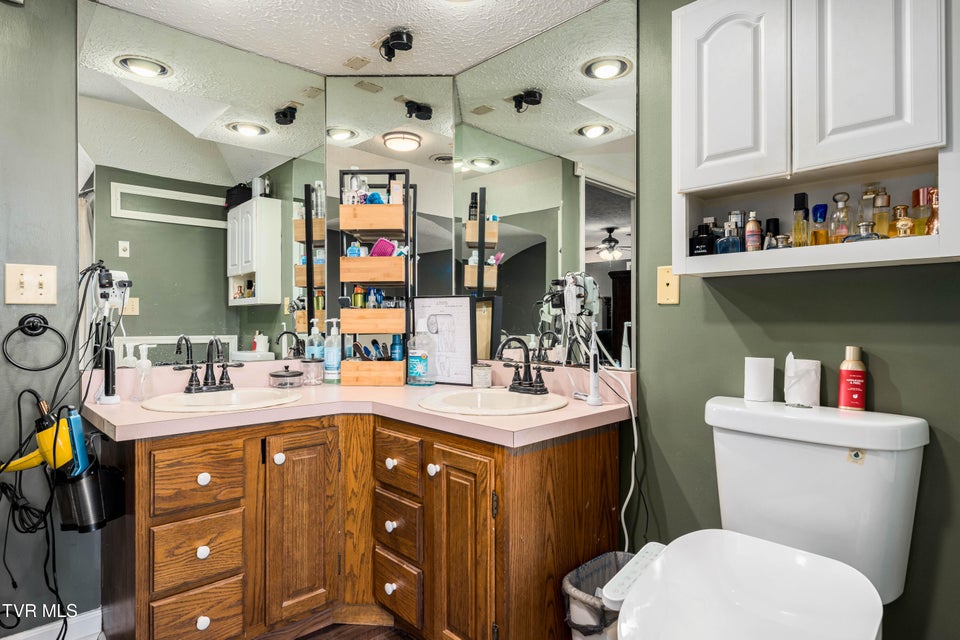 Photo #56: 127 Markwood Circle