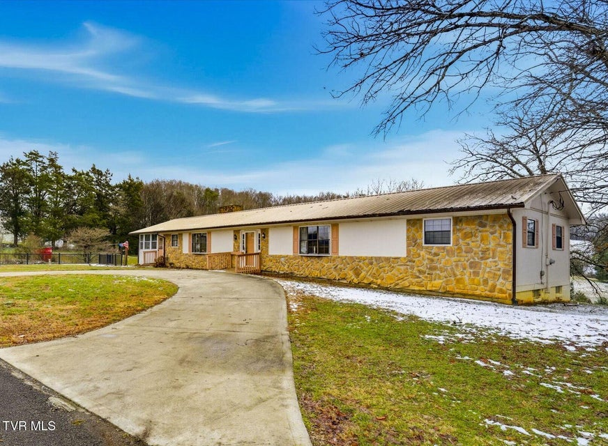 Photo #3: 1827 Lowery Drive