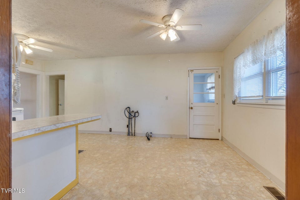 Photo #6: 2358 Siam Road