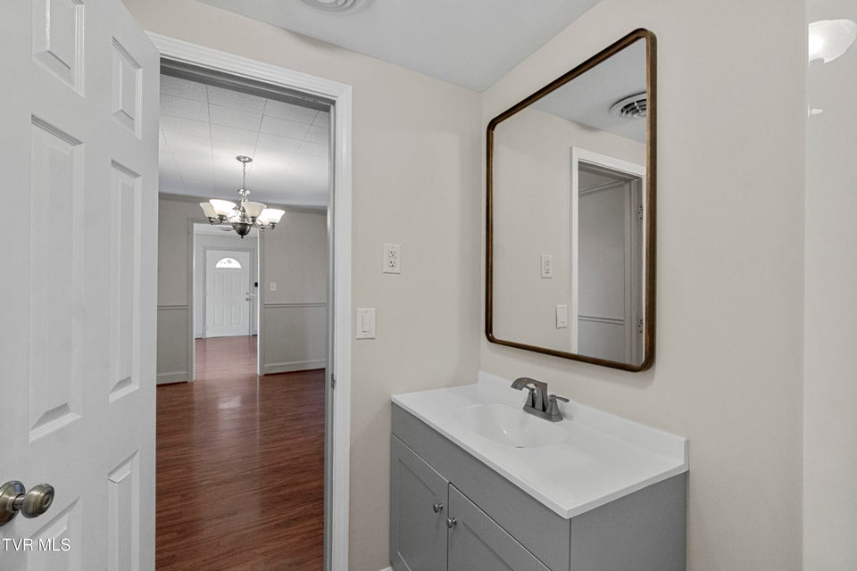 Photo #28: 300 Opie Arnold Road