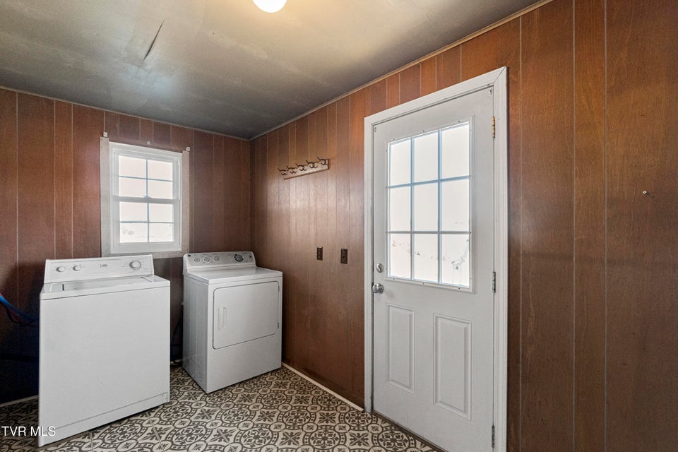 Photo #33: 300 Opie Arnold Road